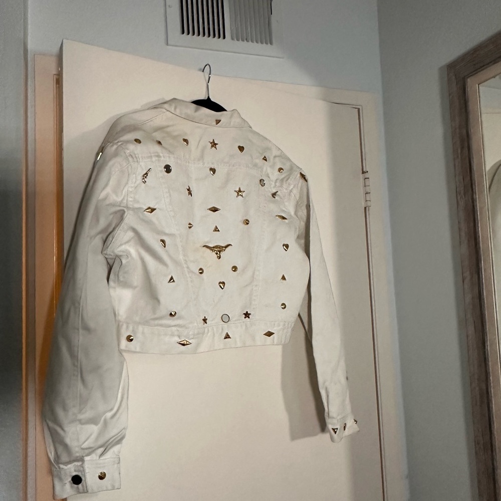 American Vintage White Star-Embellished Jean Jacket - Picture 2 of 2